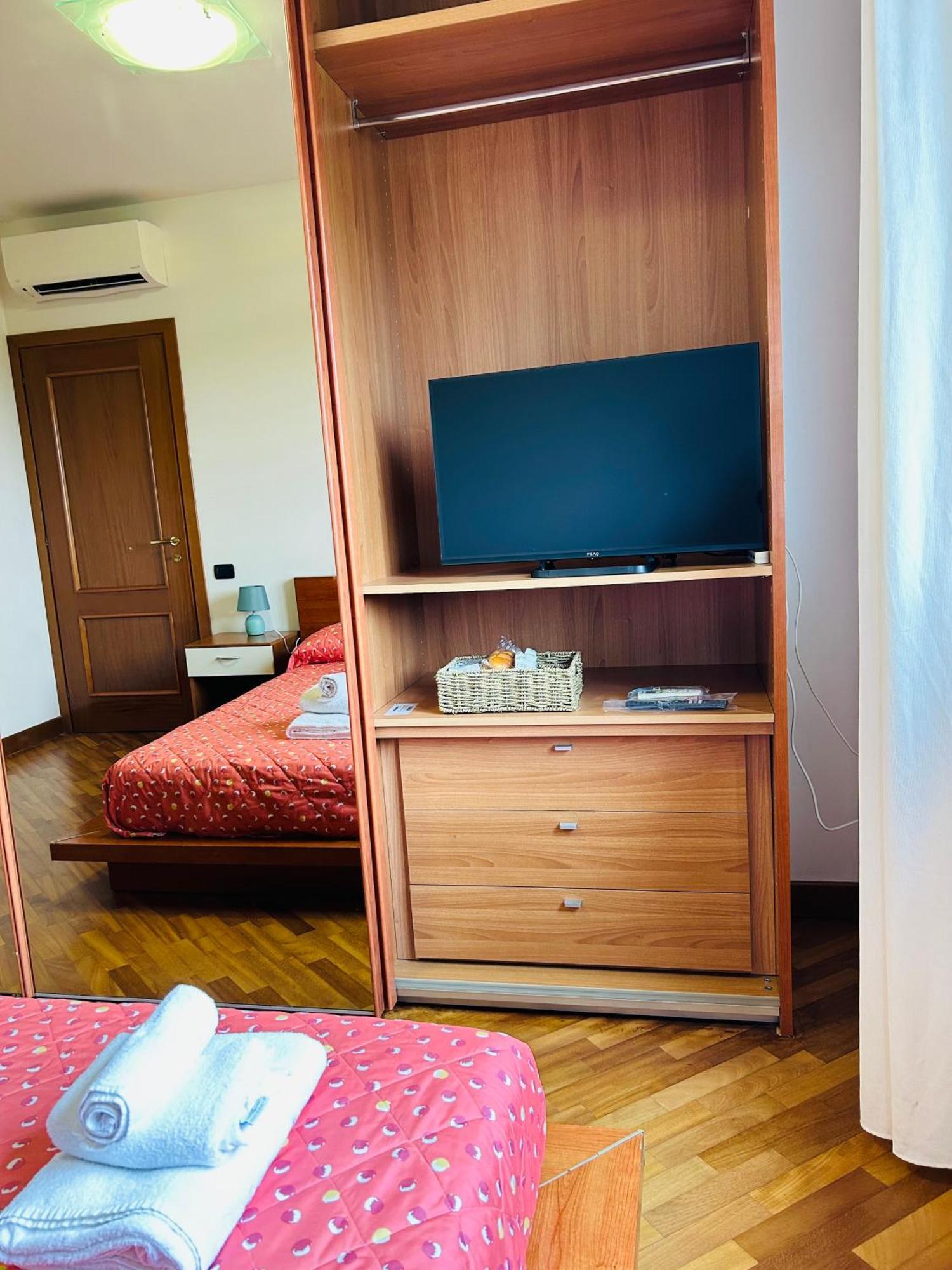 The House Room Aeroporto Fiumicino Exterior foto